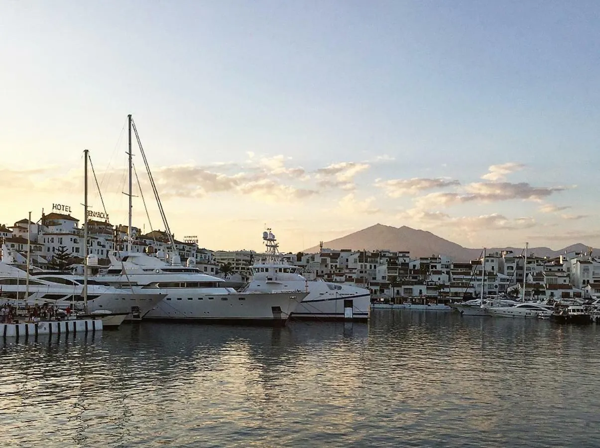 Luxury Holiday Apartment In Puerto Banus Marina With Sea Views Marbella 0*,