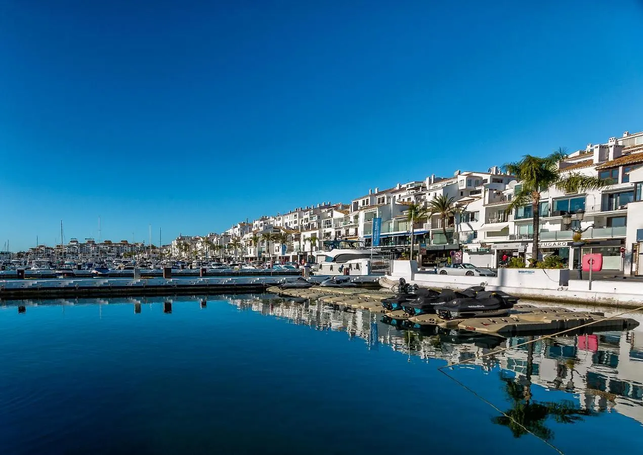Luxury Holiday Apartment In Puerto Banus Marina With Sea Views contacts